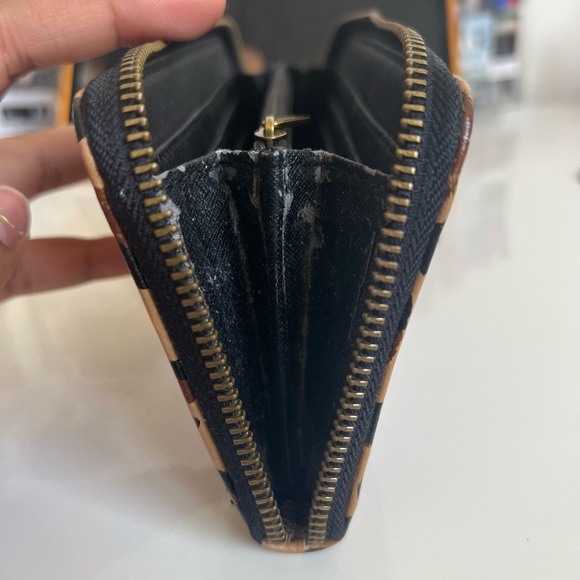 FOSSIL LEOPARD WALLET - Picture 4 of 5